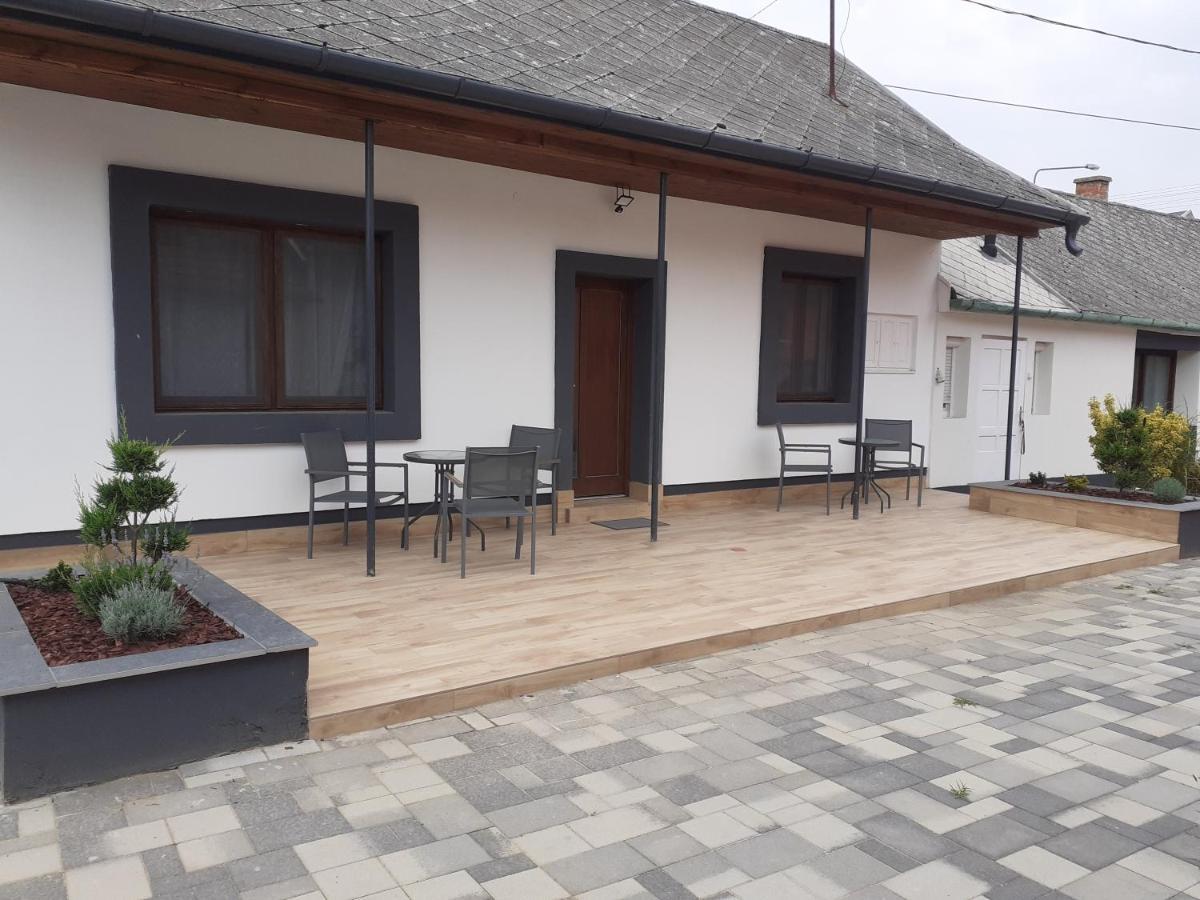 Eden Apartman Hajdúszoboszló Екстериор снимка